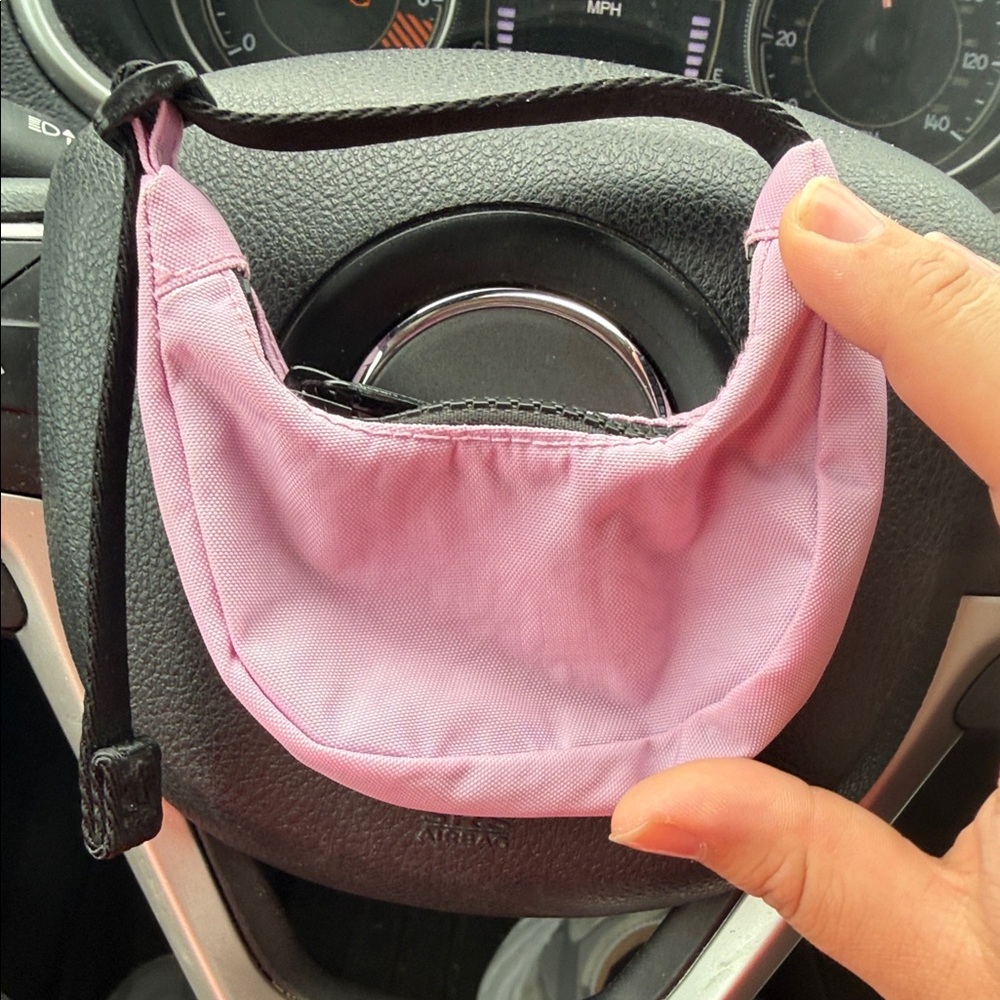Baggu mini crescent keychain